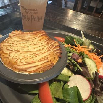 Three Broomsticks at Universal Studios Hollywood - Shepherd's Pie - British Near Me - Universal City, California