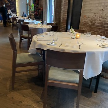 Emeril's - The restaurant is stylishly designed, I would describe as comfortable elegance - New American Near Me - New Orleans, Louisiana Emeril's - The restaurant is stylishly designed, I would describe as comfortable elegance - New American Near Me - New Orleans, Louisiana