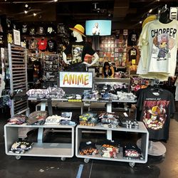 Hot Topic