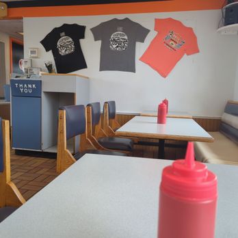 Patty Wagon - Merchandise and tables - Burgers Near Me - Oklahoma City, Oklahoma Patty Wagon - Merchandise and tables - Burgers Near Me - Oklahoma City, Oklahoma