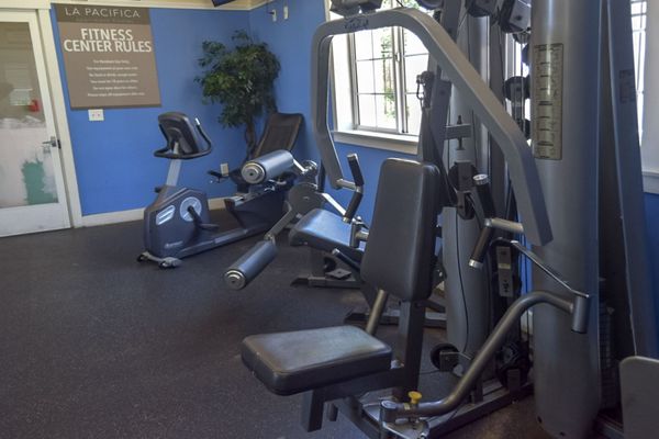 La Pacifica Apartments by null