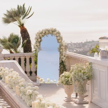 Tustin Florist - Custom calligraphy mirror by Tustin Florist and all florals - Wedding Planning Near Me - Orange, California Tustin Florist - Custom calligraphy mirror by Tustin Florist and all florals - Wedding Planning Near Me - Orange, California