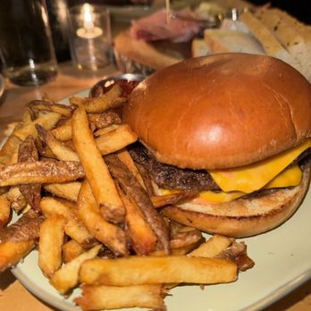 Nightcap - Nightcap Burger - Cocktail Bars Near Me - Austin, Texas