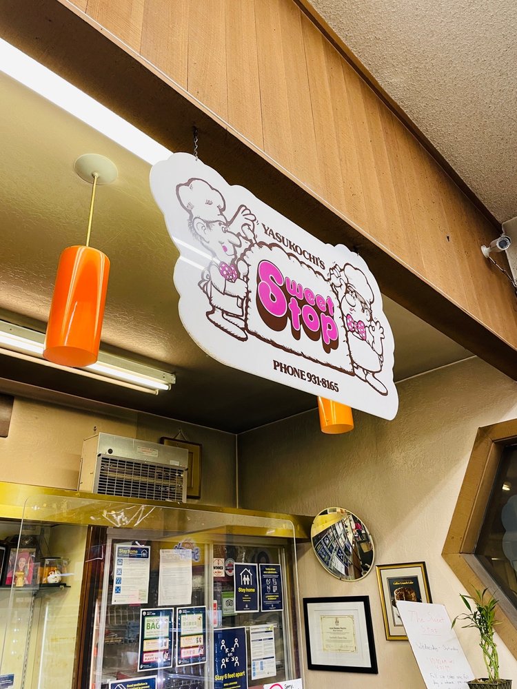 Yasukochi's Sweet Stop