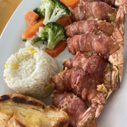 Mariscos Beto - Bacon wrapped shrimp