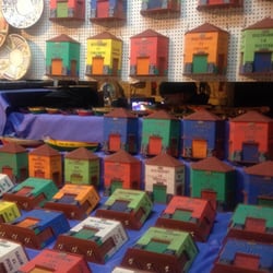 Feria Artesanal Bellavista - Adornos hechos a mano