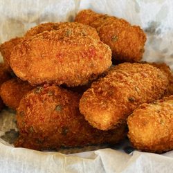 Pizza Vino - An order of 10 "Jalapeño Popper Fiestas"
