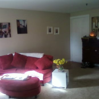 Peloton Apartments - My living room at Peloton - Apartments Near Me - Redmond, Washington Peloton Apartments - My living room at Peloton - Apartments Near Me - Redmond, Washington