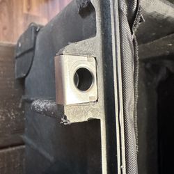 American Airlines - This is how a hasp should look so it can be secured
