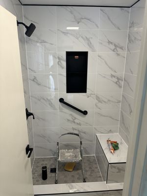 Parry construction Logo