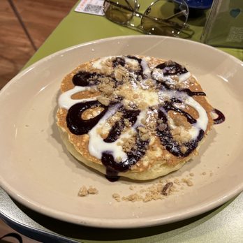 Snooze, an A.M. Eatery - Blueberry and cream pancakes - Breakfast & Brunch Near Me - Katy, Texas