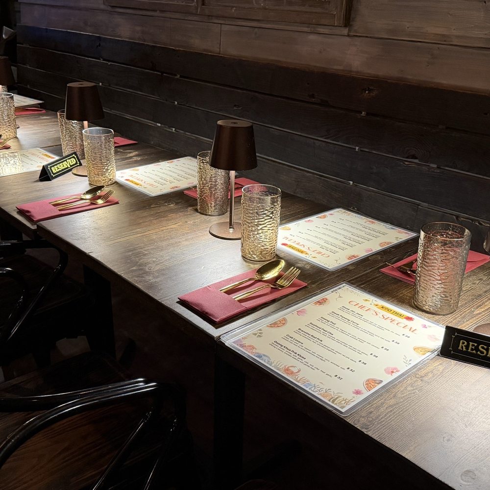 Koo Thai UWS - Interior - Thai Near Me - New York, New York Koo Thai UWS - Interior - Thai Near Me - New York, New York