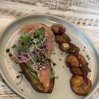 Olive & Hay - avocado toast - Italian Near Me - Napa, California Olive & Hay - avocado toast - Italian Near Me - Napa, California