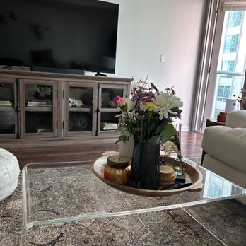 Tranquil Home - Living room - Home Cleaning Near Me - San Diego, California Tranquil Home - Living room - Home Cleaning Near Me - San Diego, California
