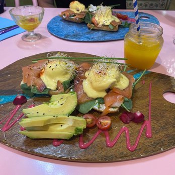 Eixampeling - Beyonci-Egg + avocado - Breakfast & Brunch Near Me - Barcelona, B Eixampeling - Beyonci-Egg + avocado - Breakfast & Brunch Near Me - Barcelona, B