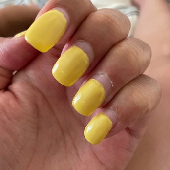 Natural Nails - 4 weeks since getting them done, excellent job - Nail Salons Near Me - Oakland, California