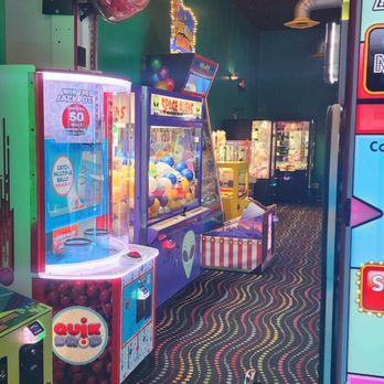 Space Aliens Bar & Grill - Arcade - Barbeque Near Me - Albertville, Minnesota Space Aliens Bar & Grill - Arcade - Barbeque Near Me - Albertville, Minnesota