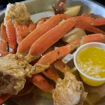 Wahoo Seafood Grill - Seafood Near Me - Gainesville, Florida