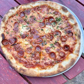 Hutchins Garage - Hot honey pie hold the ham - Pizza Near Me - Durham, North Carolina Hutchins Garage - Hot honey pie hold the ham - Pizza Near Me - Durham, North Carolina