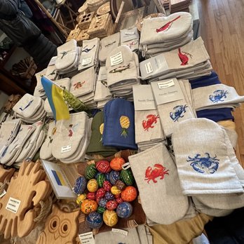 Woodcraft Artisans - Furniture Stores Near Me - Annapolis, Maryland
