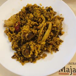 Dehesa de Majazul - Paella mixta. / Mixed paella