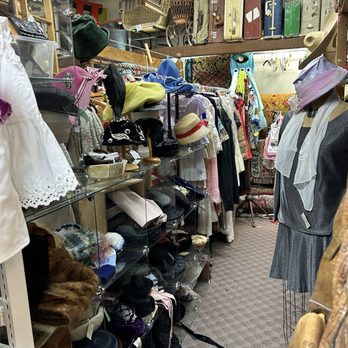 Cache Valley Antique Mall - Antiques Near Me - Logan, Utah