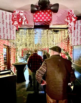 Lola's Lakehouse by null