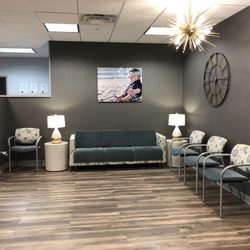 Cranial Technologies - Waiting room