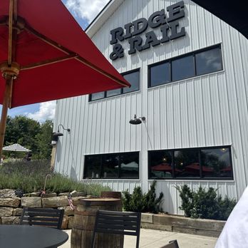 Ridge & Rail - Outside patio - Pizza Near Me - Wadsworth, Ohio Ridge & Rail - Outside patio - Pizza Near Me - Wadsworth, Ohio