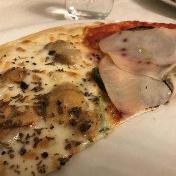 Il Menestrello - Pizza with smoked swordfish - Pizza Near Me - Assisi, PG