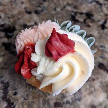 Let Them Eat Cake - Bakeries Near Me Let Them Eat Cake - Bakeries Near Me