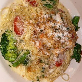 Grand Lux Cafe - Shrimp pasta - American Near Me - Paramus, New Jersey Grand Lux Cafe - Shrimp pasta - American Near Me - Paramus, New Jersey