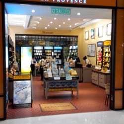 perfume shop in sunway pyramid