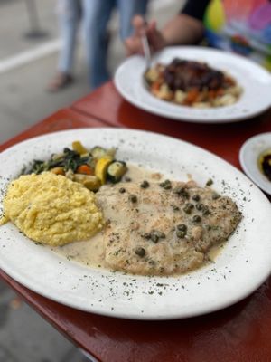 Piazza Pellegrini by null