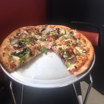 Deorio's Pizzeria - Pizza Near Me - Southside, Alabama