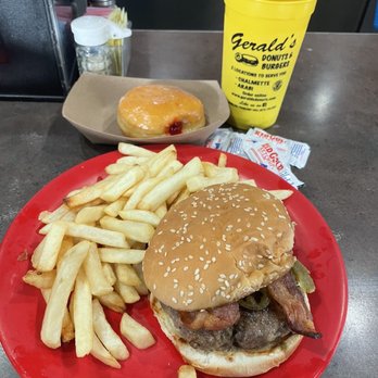 Gerald's Donuts & Burgers - Zesty burger - Donuts Near Me - Arabi, Louisiana