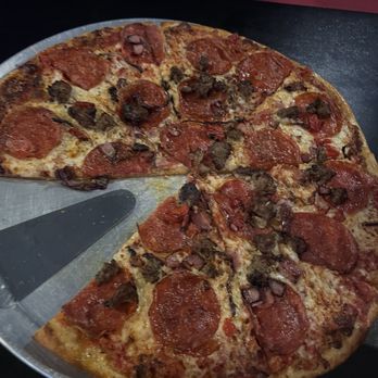 Benders Bar & Grill - Five for Fighting Pizza - Sports Bars Near Me - Westminster, Colorado Benders Bar & Grill - Five for Fighting Pizza - Sports Bars Near Me - Westminster, Colorado