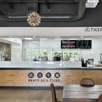 Tiger Sugar - John's Creek - Interior @tiffhuangry - Bubble Tea Near Me - Duluth, Georgia