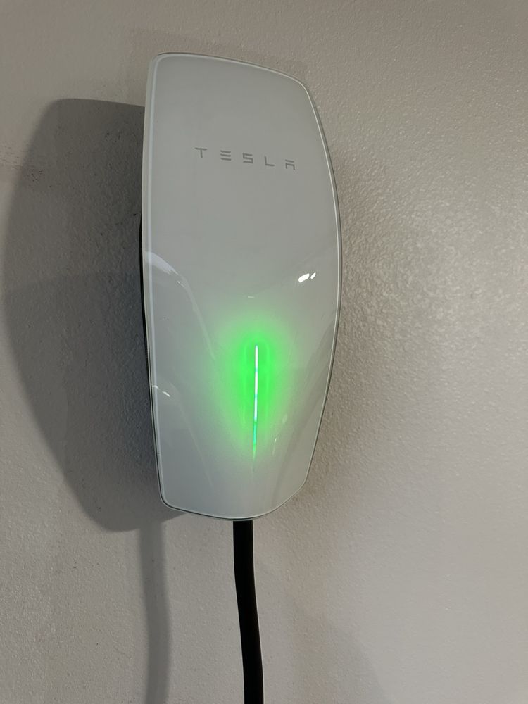 Slide of Wired Electrical Solutions