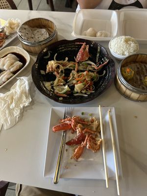 Tasty Modern Asian Kitchen by null