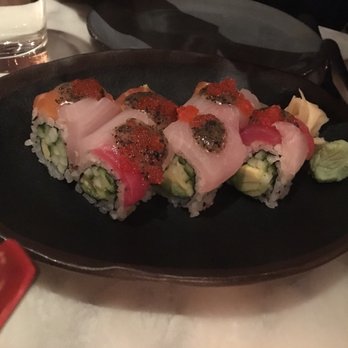 Blue Fin - Truffle rainbow. Roll - Sushi Bars Near Me - New York, New York