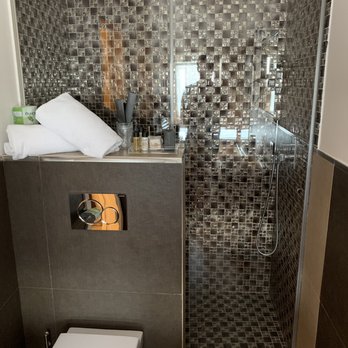 Villa Gianlica - Shower - Hotels Near Me - Praiano, SA