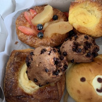 Brug Bakery - Kahala - Assorted pastries - Desserts Near Me - Honolulu, Hawaii Brug Bakery - Kahala - Assorted pastries - Desserts Near Me - Honolulu, Hawaii