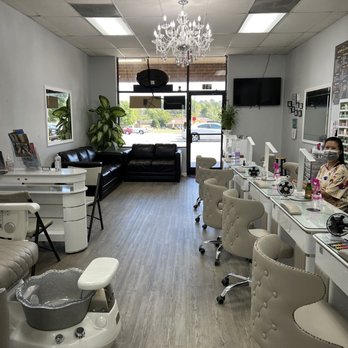 La Nails - Newly renovated and the best place to get your nails done! - Nail Salons Near Me - Liberty, North Carolina La Nails - Newly renovated and the best place to get your nails done! - Nail Salons Near Me - Liberty, North Carolina