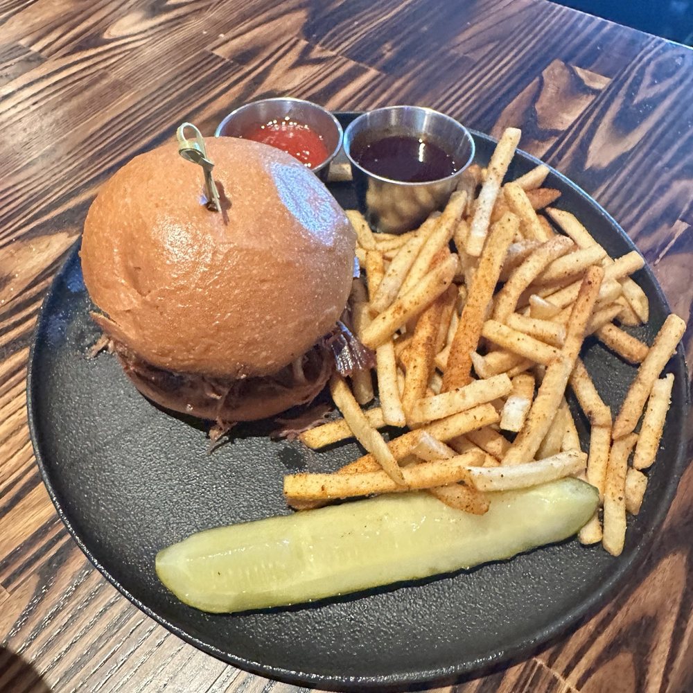 Drift Distillery - Pulled pork sandwich - Distilleries Near Me - San Clemente, California Drift Distillery - Pulled pork sandwich - Distilleries Near Me - San Clemente, California