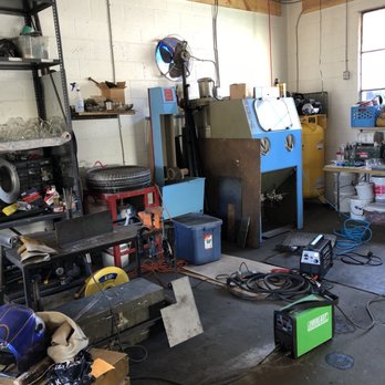Studio Vine Glass - Arts & Crafts Near Me - Niagara Falls, Ontario