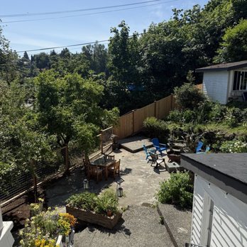 Fence & Decked Out - Fences & Gates Near Me - Seattle, Washington
