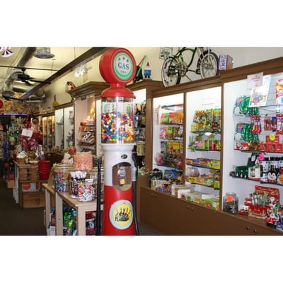 Blooms Candy & Soda Pop Shop by null