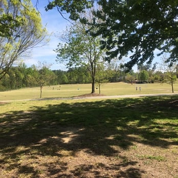 Davis Drive Park - Parks Near Me - Apex, North Carolina