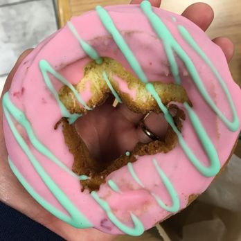 Glazed Doughnuts - Bakeries Near Me - Hampton, Virginia Glazed Doughnuts - Bakeries Near Me - Hampton, Virginia